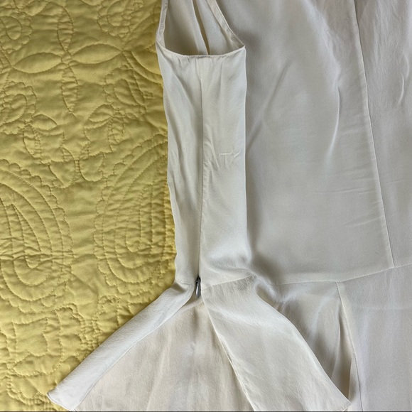 Champagne V-Neck Sleeveless Top - Picture 8 of 11